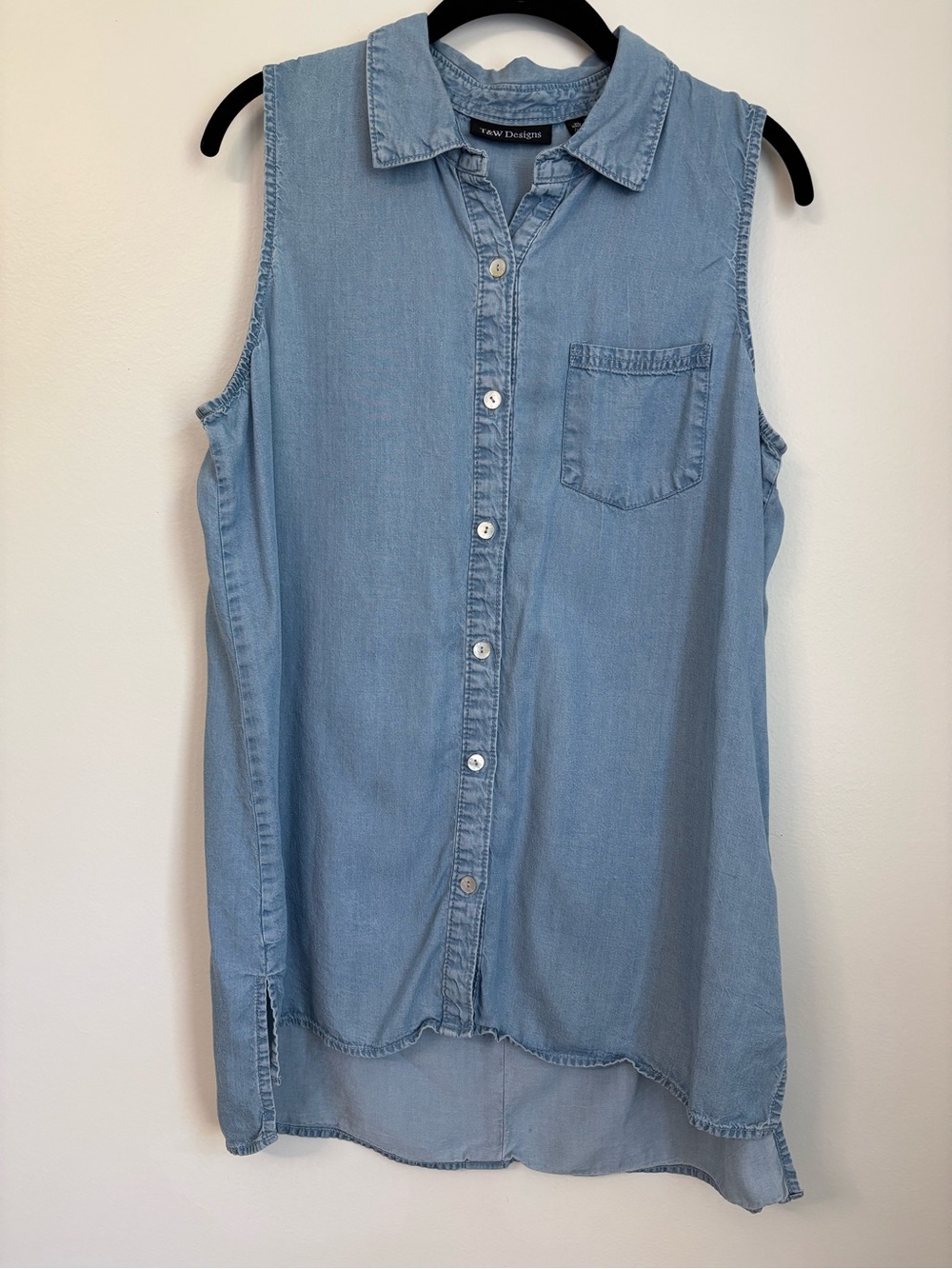 Vintage 90s T&W Designs Chambray Denim Tencel Shirt button front & back sz XL
